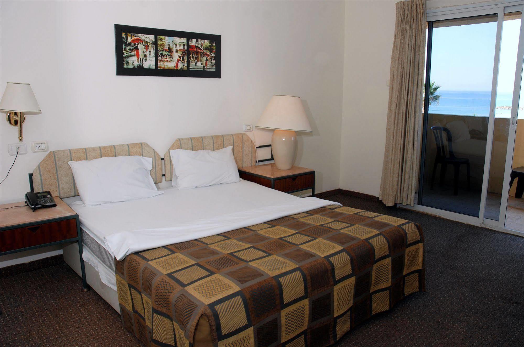 Golden Beach Hotel Tel Aviv Dış mekan fotoğraf