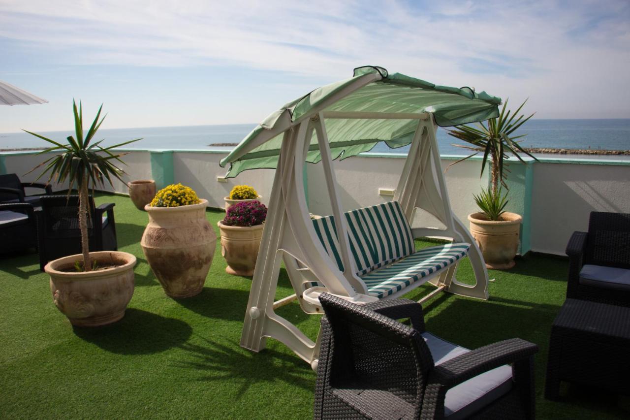 Golden Beach Hotel Tel Aviv Dış mekan fotoğraf